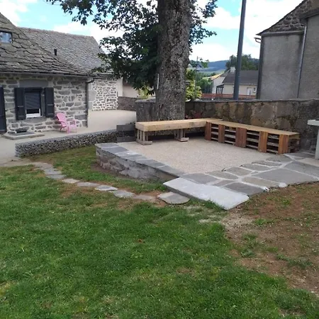 Holiday home Familial Avec Jardin, Pres Du Puy-en-velay Et Station De Des Estables - Fr-1-582-475 Saint-Front (Haute-Loire)